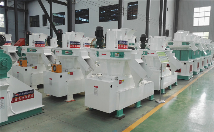 小型秸稈顆粒機(jī)車間展示
